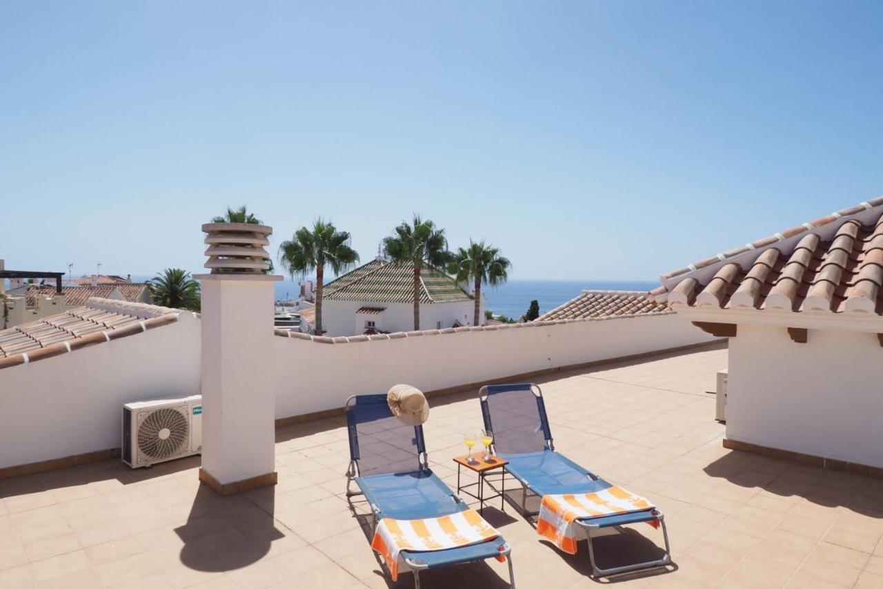 Nerja Paradise Rentals - Apt Chimenea A1E ภายนอก รูปภาพ